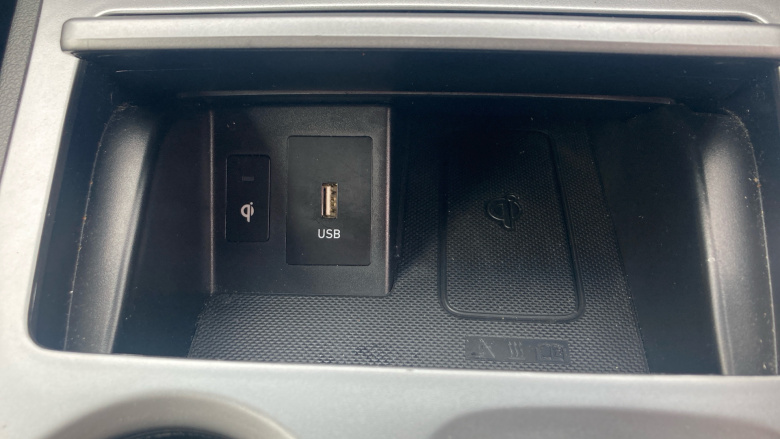 Hyundai KONA 150kW Premium 64kWh 5dr Auto Electric Hatchback